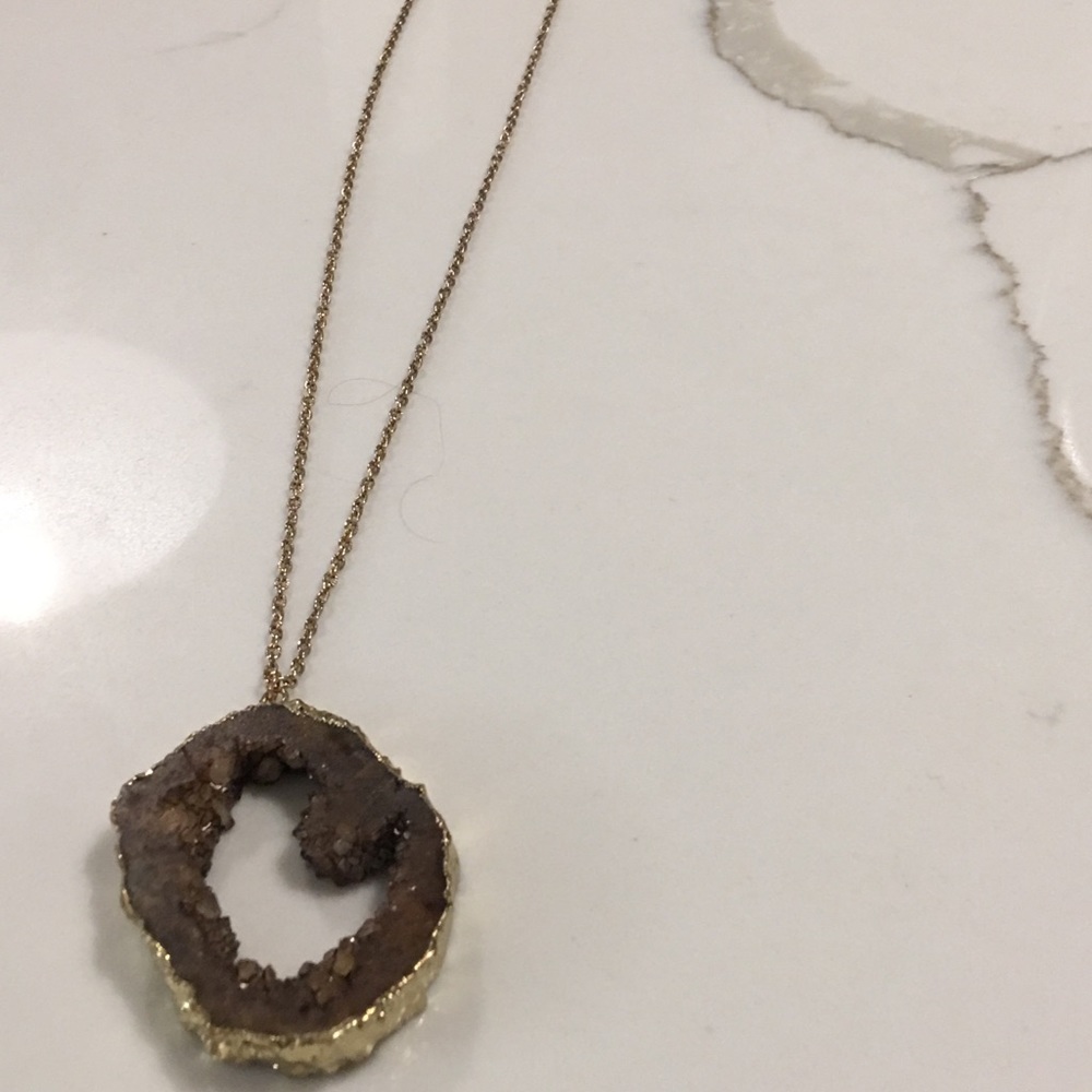Crystallized agate necklace